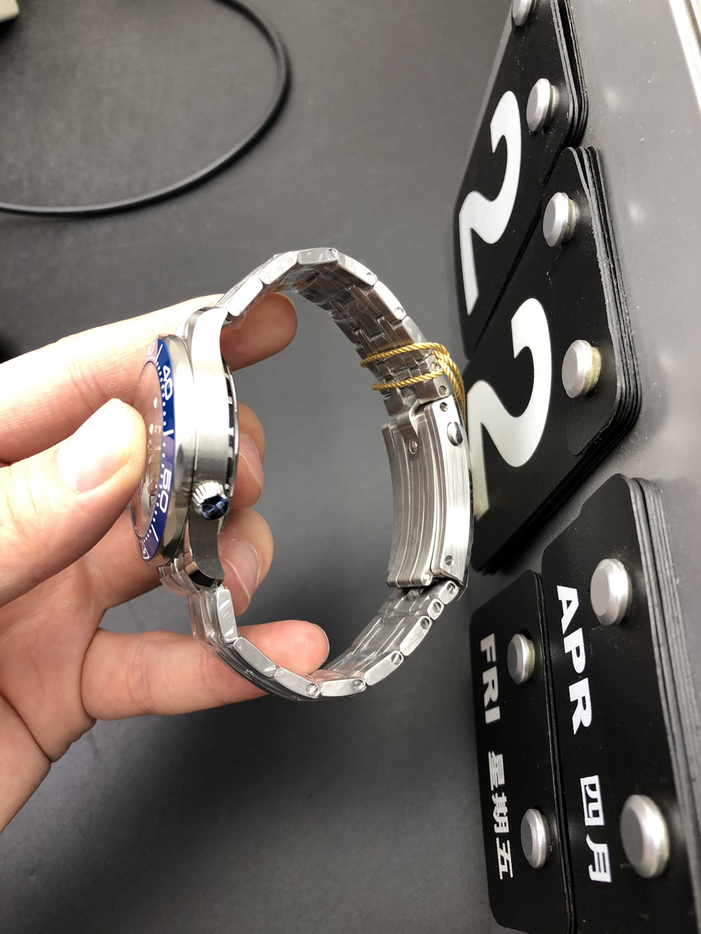 Omega OR 蓝海马300