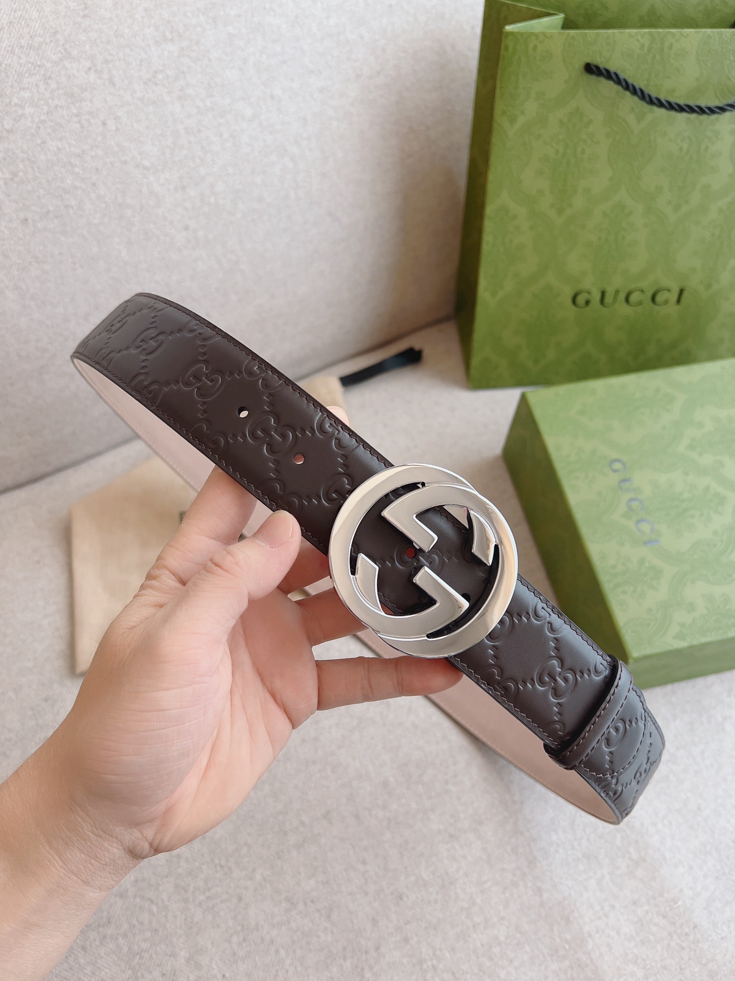 GUCCI.古驰全套包装互扣式双G带