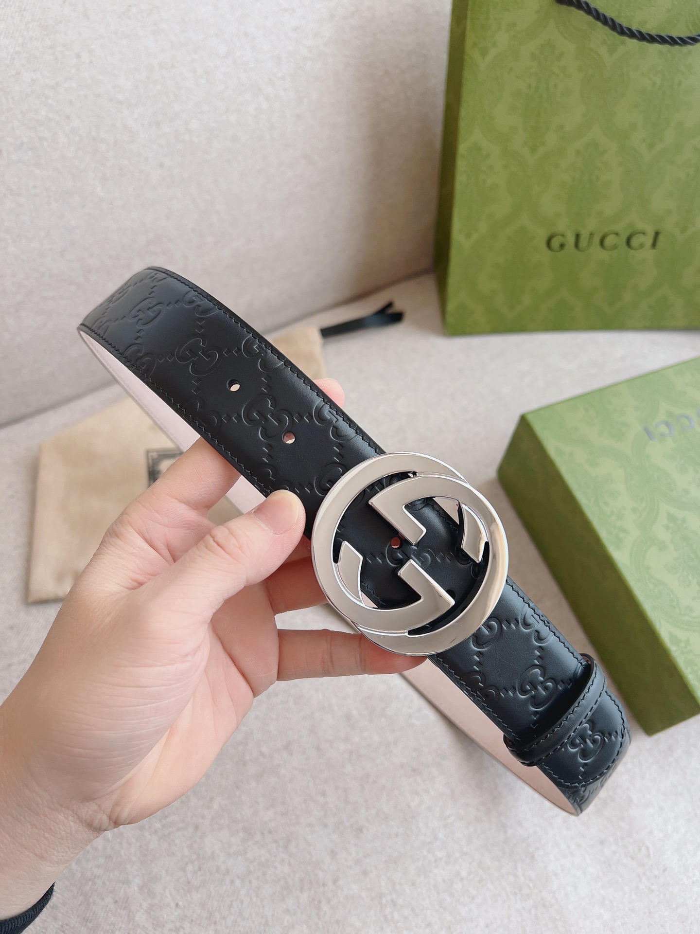 GUCCI.古驰全套包装互扣式双G带