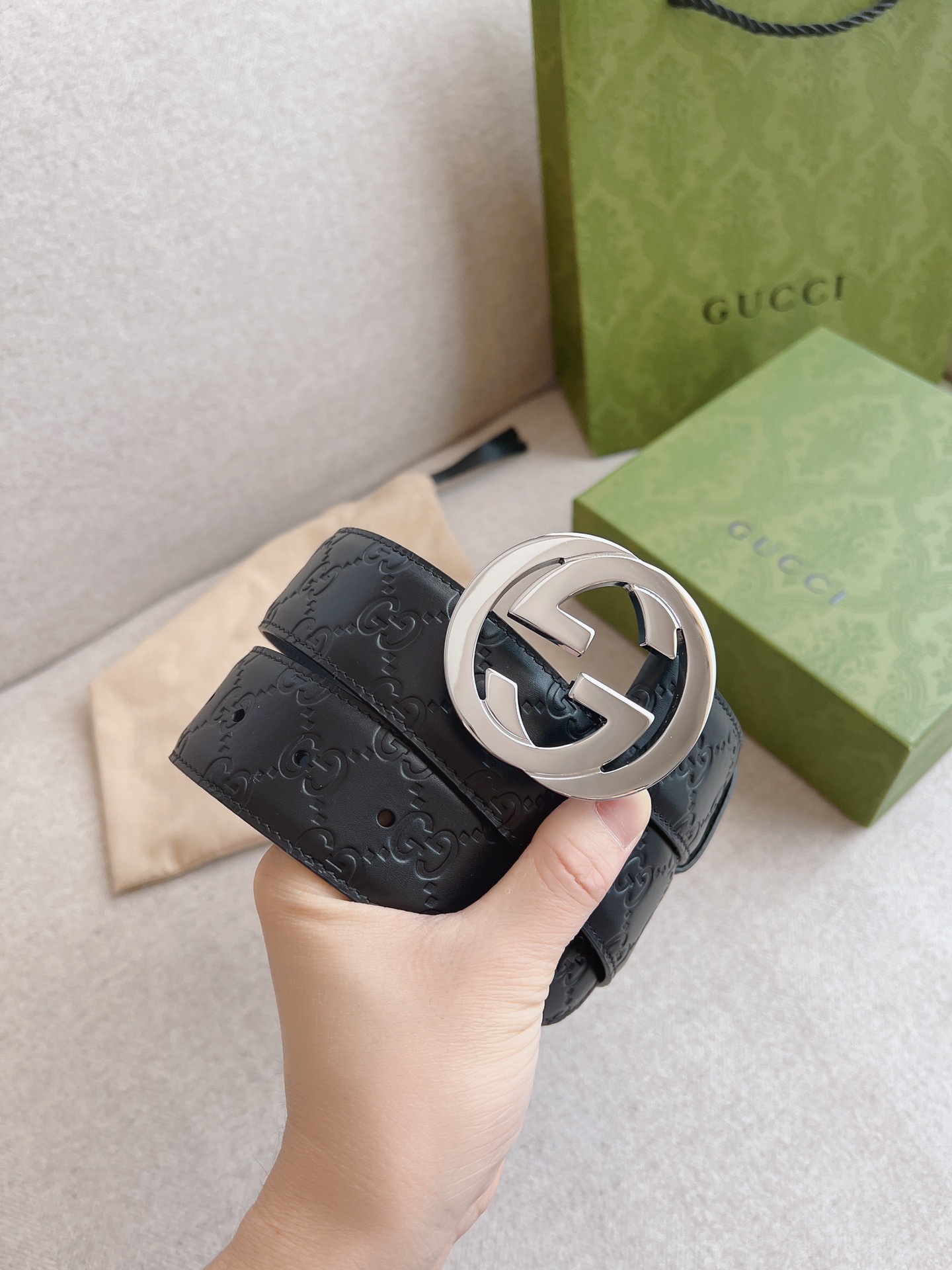 GUCCI.古驰全套包装互扣式双G带