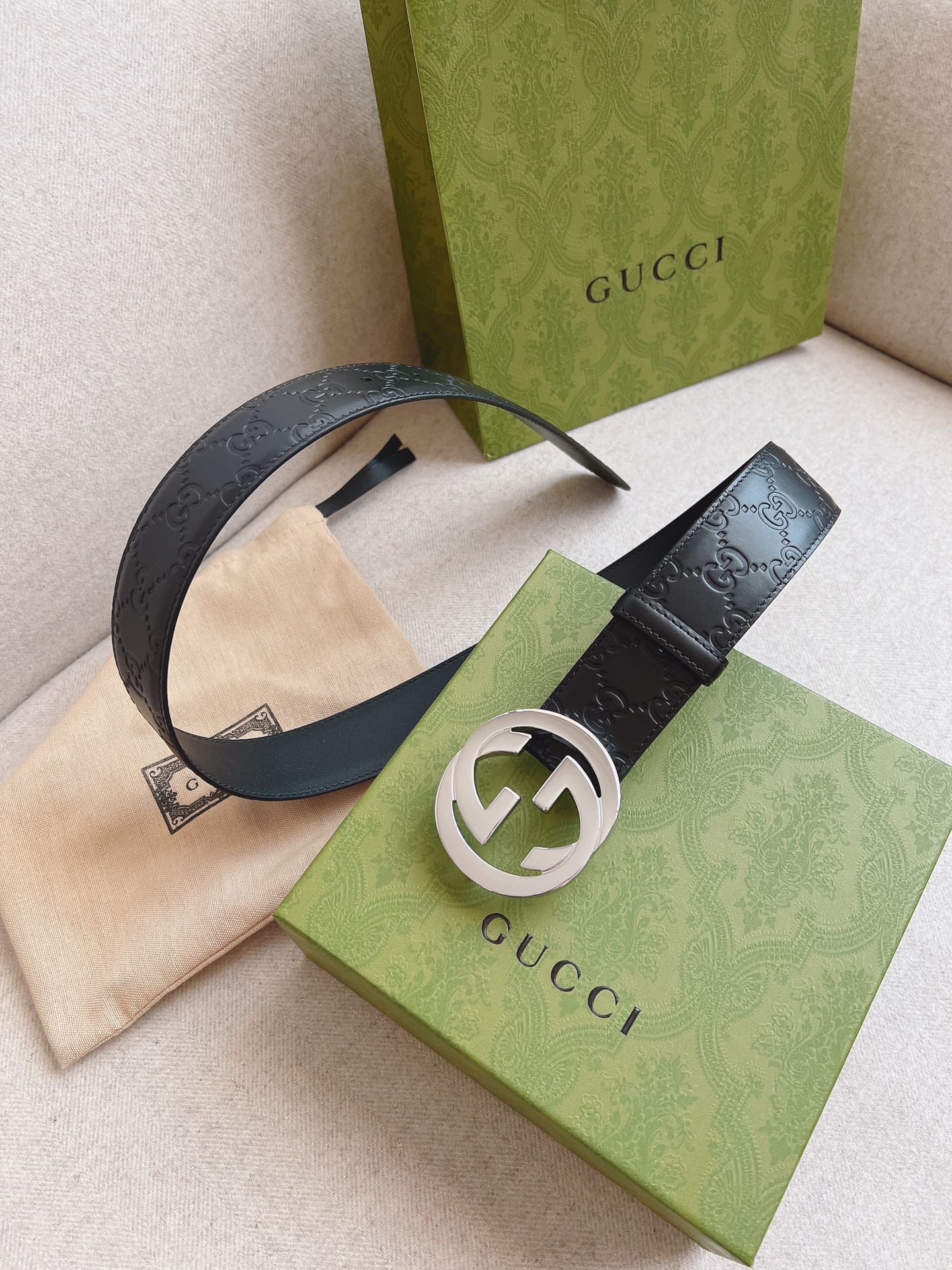 GUCCI.古驰全套包装互扣式双G带