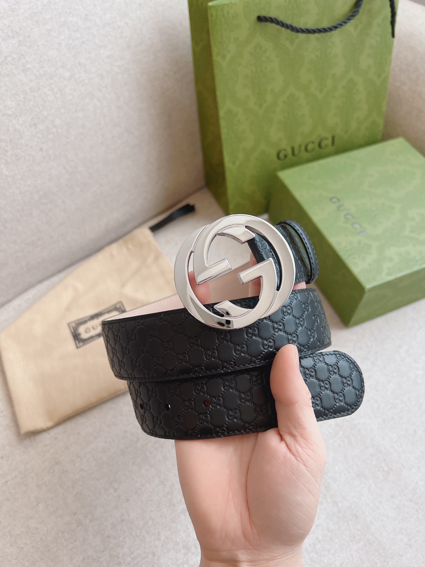 GUCCI.古驰全套包装互扣式双G带