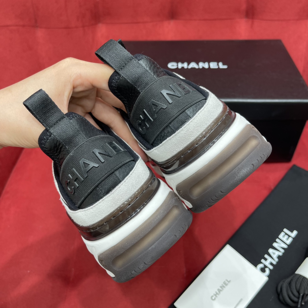 CHANEL香奈儿   22年新版logo黑色透气女士运动鞋