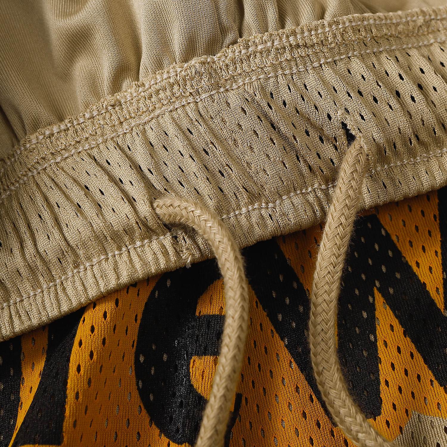 #YH 235 Drew Recreational Shorts Number of codes: S-XL Colour: khaki/black - 图片 2