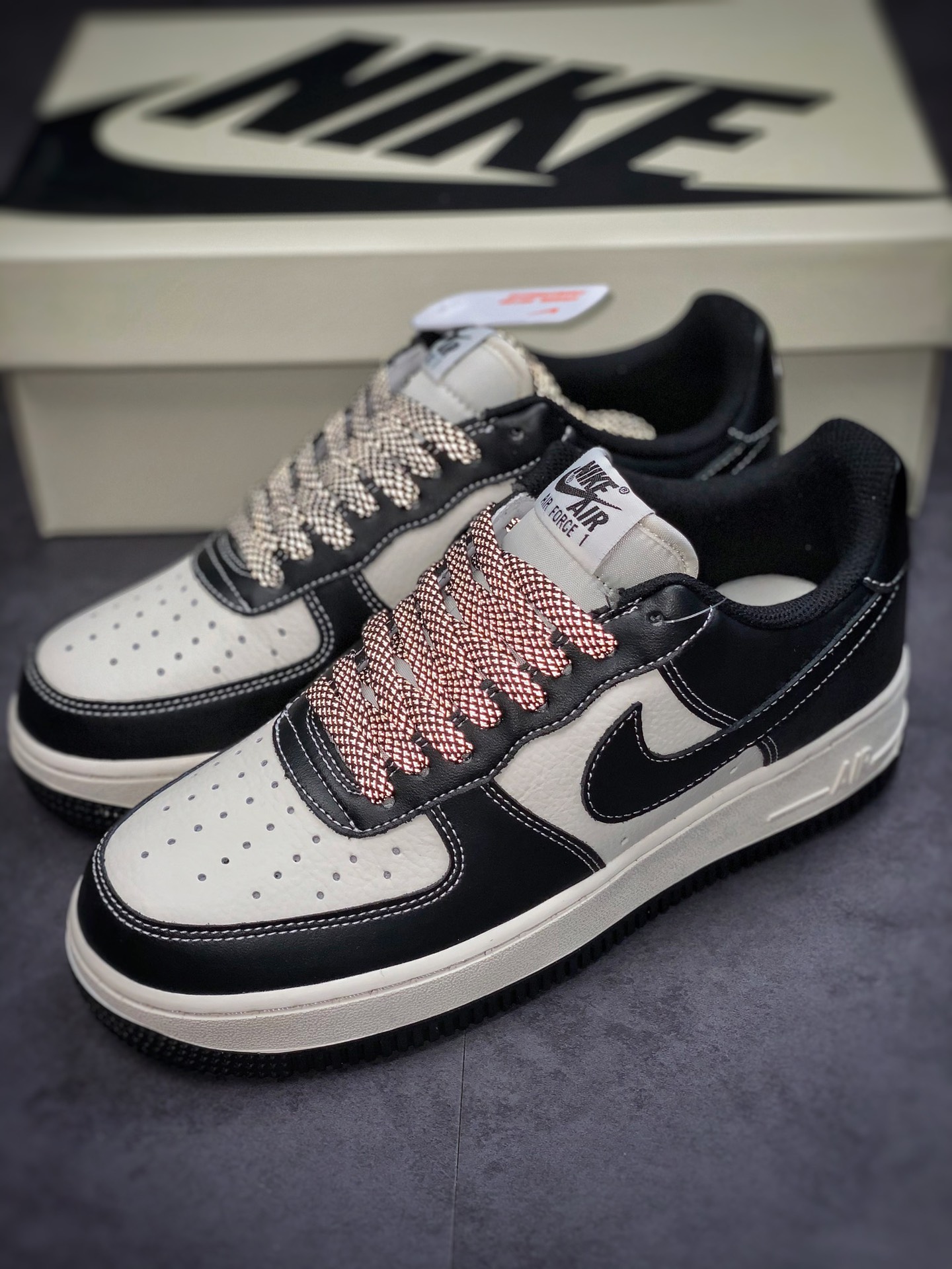 240 Nike Air Force 1 Low 07 米黑满天星 MN5696-896