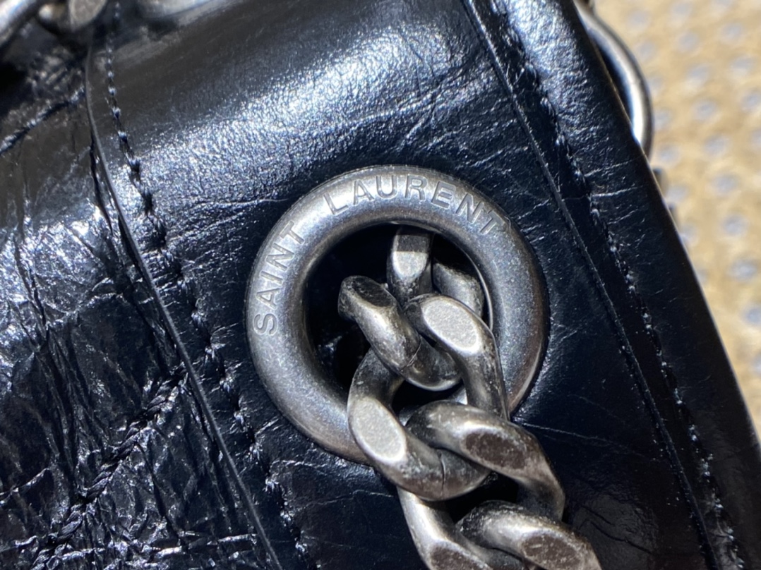 YSL Niki 28CM 邮差包 633158黑色