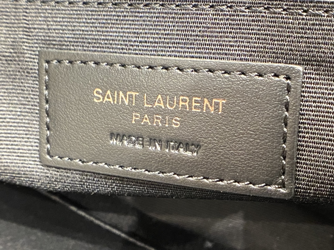 YSL Niki 28CM 邮差包 633158奶白色
