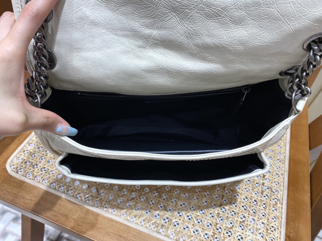 YSL Niki 28CM 邮差包 633158奶白色