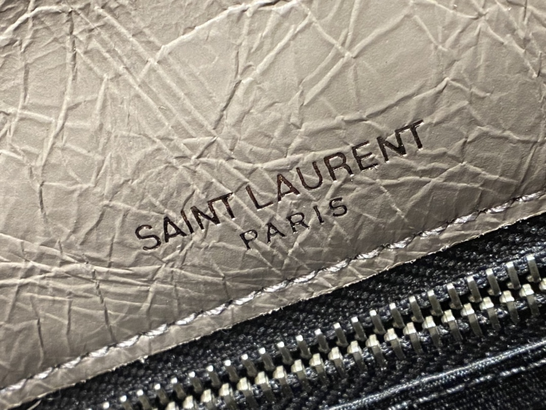 YSL Niki 28CM 邮差包 633158浅灰色