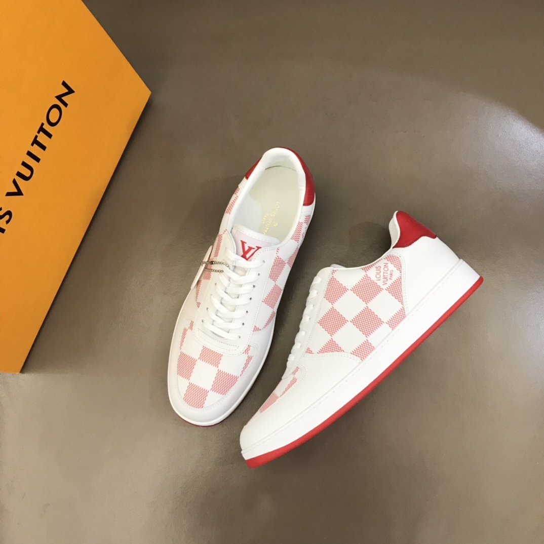 LV/路易威登   用棋盘格印花头层牛皮制作男士经典休闲运动鞋