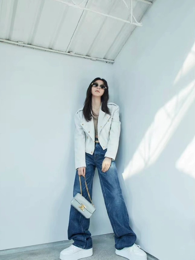 CELINE CHAIN SHOULDER 20.5CM BAG 197993灰色/金扣