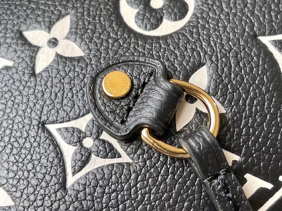 this Neverfull MM tote bag is crafted from supple cowhide leather boldly - Bag 6