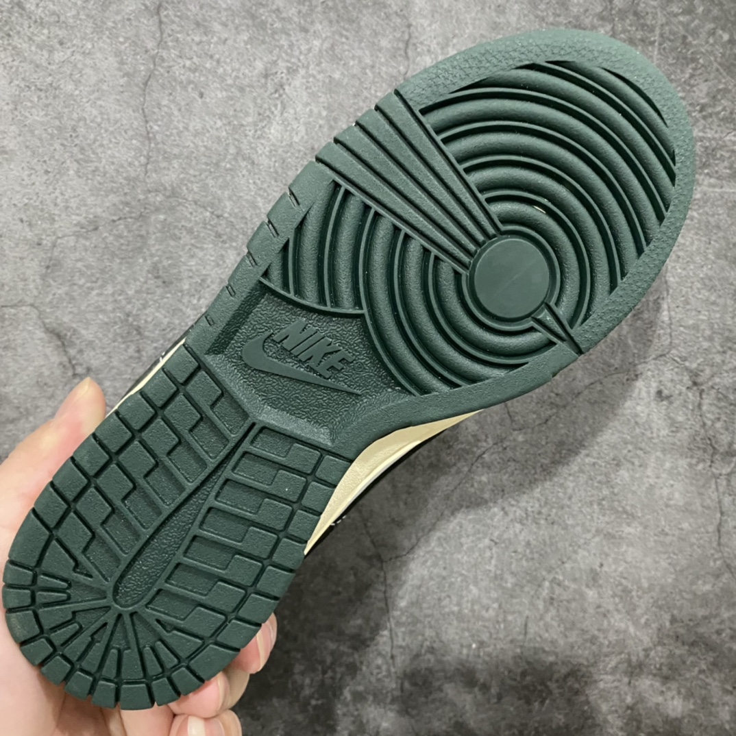 图片[9]-L版纯原Dunk Low \”Vintage Green\” 白绿做旧 DQ8580-100 大厂出品 极力推荐👏原装头层材料 独家版型蒸餾加工帶來的是更好的视觉和脚感体验大厂纯原品质出货 清洁度 电绣工艺 皮料切割干净无任何毛边 细节完美 尺码：36 36.5 37.5 38 38.5 39 40 40.5 41 42 42.5 43 44 45 46-选品中心