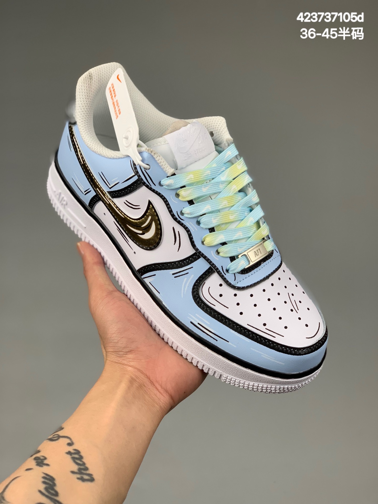 
公司级耐克Air Force 1 ’07 Low 原楦头原纸板 打造纯正空军版型 #专注外贸渠道  全掌内置蜂窝气垫 #原盒配件 原厂中底钢印、拉帮完美！
官方货号：CW2288
SIZE：36 36.5 37.5 38 38.5 39 40 40.5 41 42 42.5 43 44 45
编码：423737105d