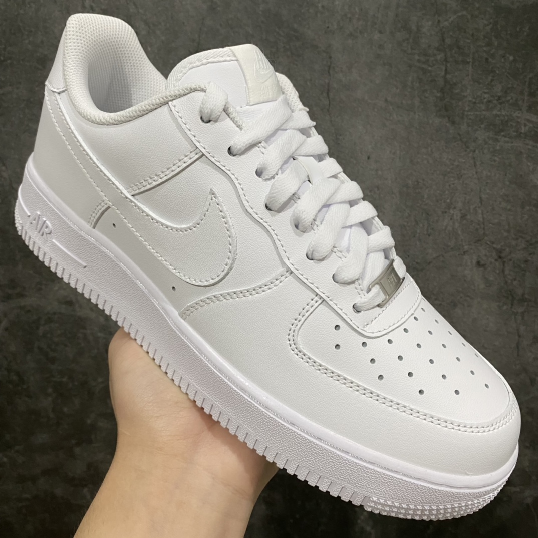 图片[4]-顶级版Air Force 1 Low AF1空军纯白低帮 全市场200元以下，目前你能找到的最优的一个版本没有之一，头层皮料 完美鞋型 钩子裁边清洁度无敌！针车走线图片放大看相当整齐，鞋带口冲孔与鞋头冲孔非常圆润干净 无任何毛边，正确做旧鞋带金属铁片，中底走线 鞋垫刷胶 大底含气垫都是基本操作！独家有货，全码可接！ 尺码：35.5-46含半码-选品中心