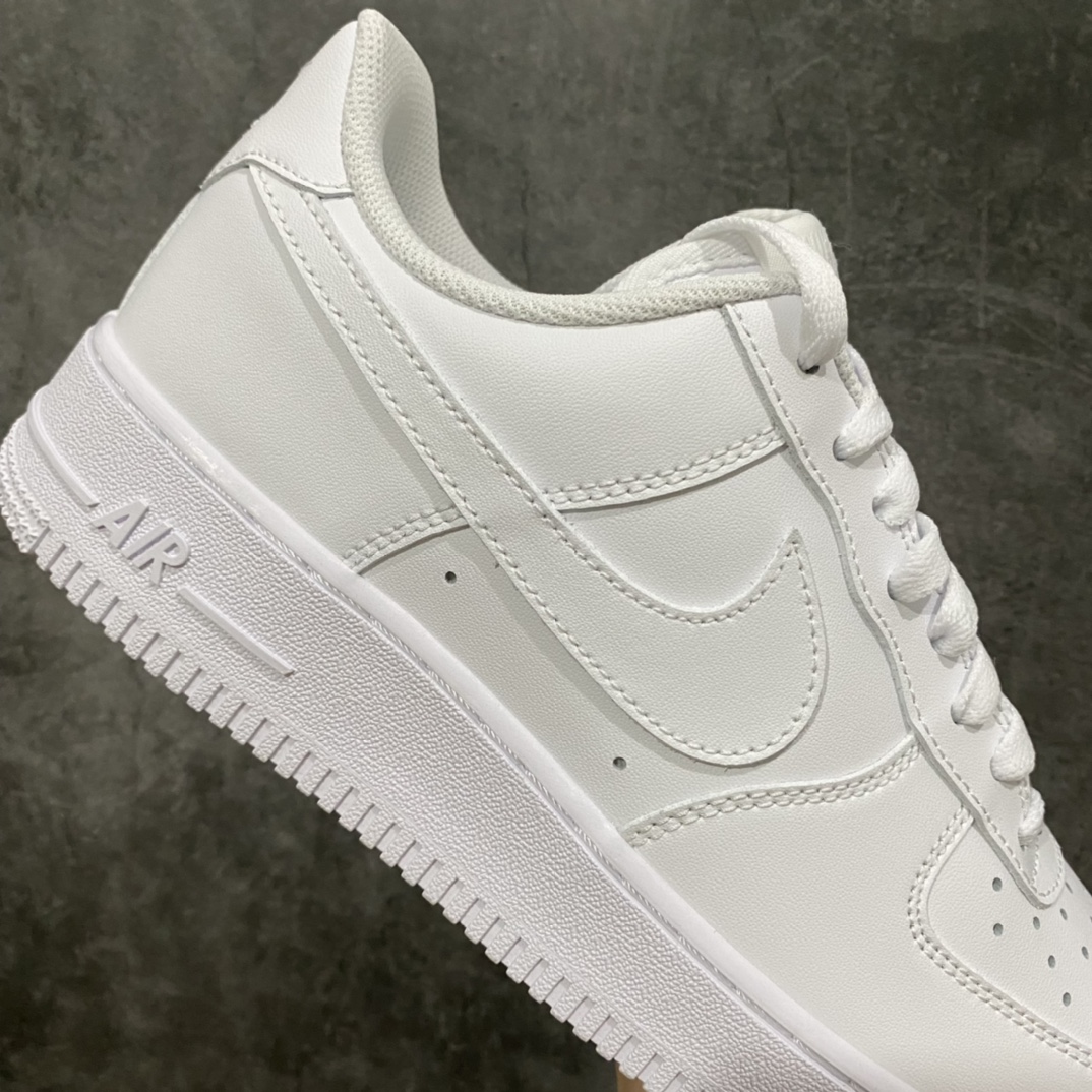 图片[9]-顶级版Air Force 1 Low AF1空军纯白低帮 全市场200元以下，目前你能找到的最优的一个版本没有之一，头层皮料 完美鞋型 钩子裁边清洁度无敌！针车走线图片放大看相当整齐，鞋带口冲孔与鞋头冲孔非常圆润干净 无任何毛边，正确做旧鞋带金属铁片，中底走线 鞋垫刷胶 大底含气垫都是基本操作！独家有货，全码可接！ 尺码：35.5-46含半码-选品中心