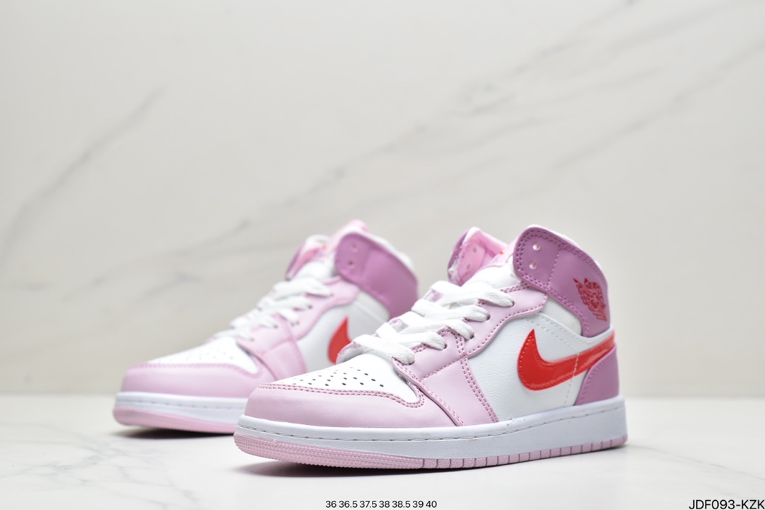 125 Air Jordan 1 Mid AJ1乔1白粉 DR0174-500