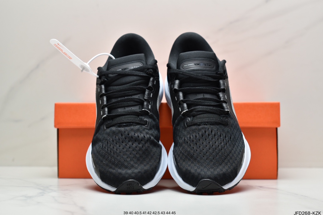 170 耐克NK Air Zoom VOMERO 登月V16代 兼顾迅疾外观和稳固脚感  DA7698-800