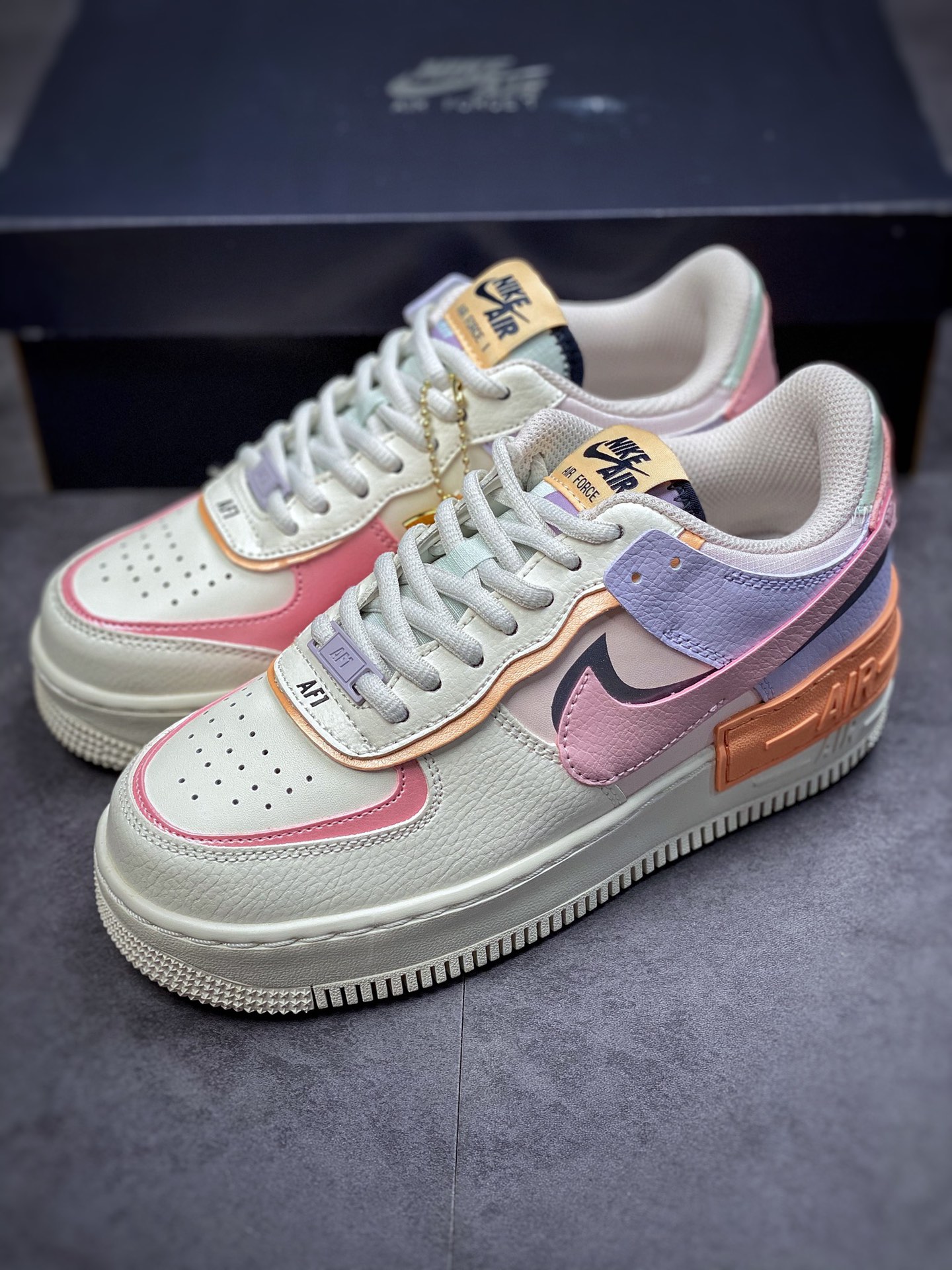 200 Air Force 1 Shadow 多彩拼接 轻量增高低帮百搭板鞋”拼接马卡龙” CI0919-111