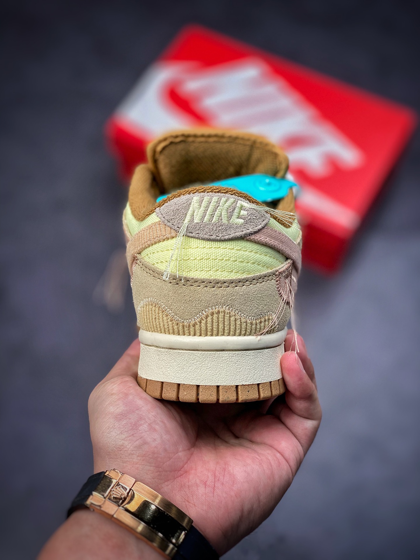 240 Nike Dunk Low 「Bright Side」 整双鞋在Dunk Low的基础上 DQ5076-121