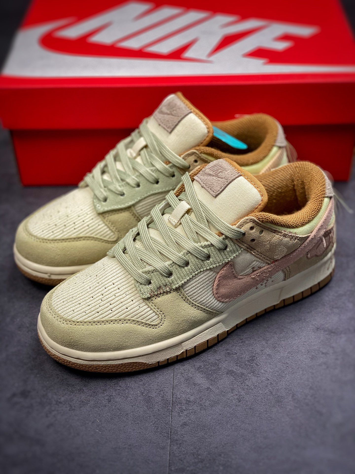240 Nike Dunk Low 「Bright Side」 整双鞋在Dunk Low的基础上 DQ5076-121
