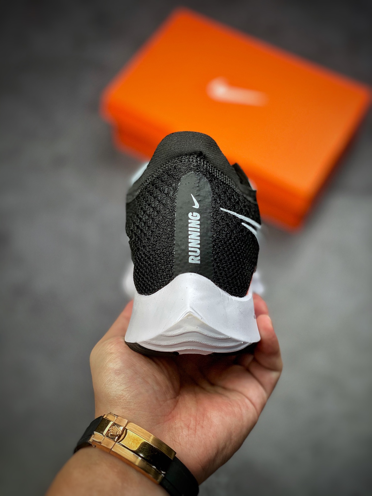 160 Nike ZoomX streakfly Proto 低帮跑鞋黑白 DJ6566-100