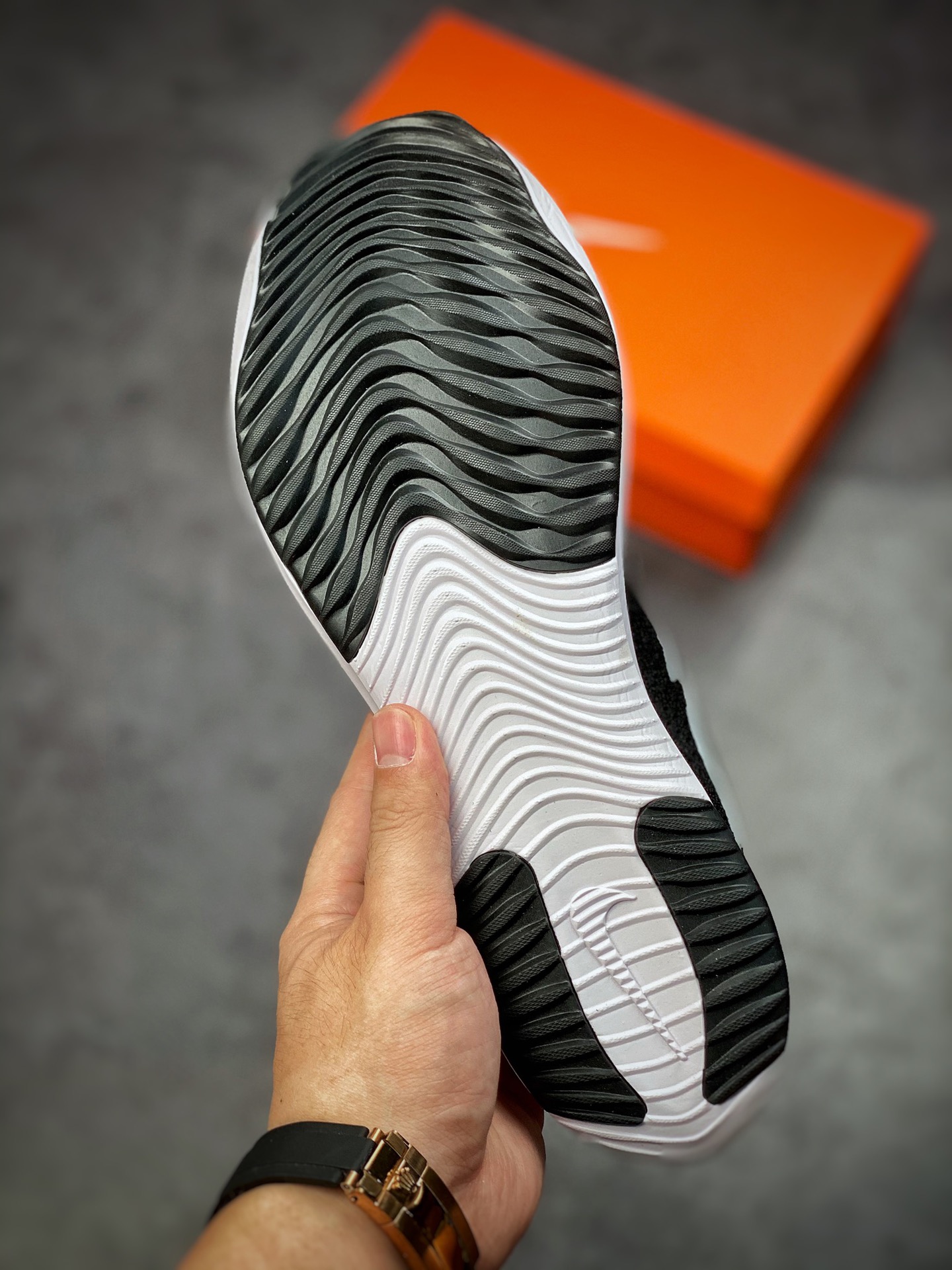 160 Nike ZoomX streakfly Proto 低帮跑鞋黑白 DJ6566-100