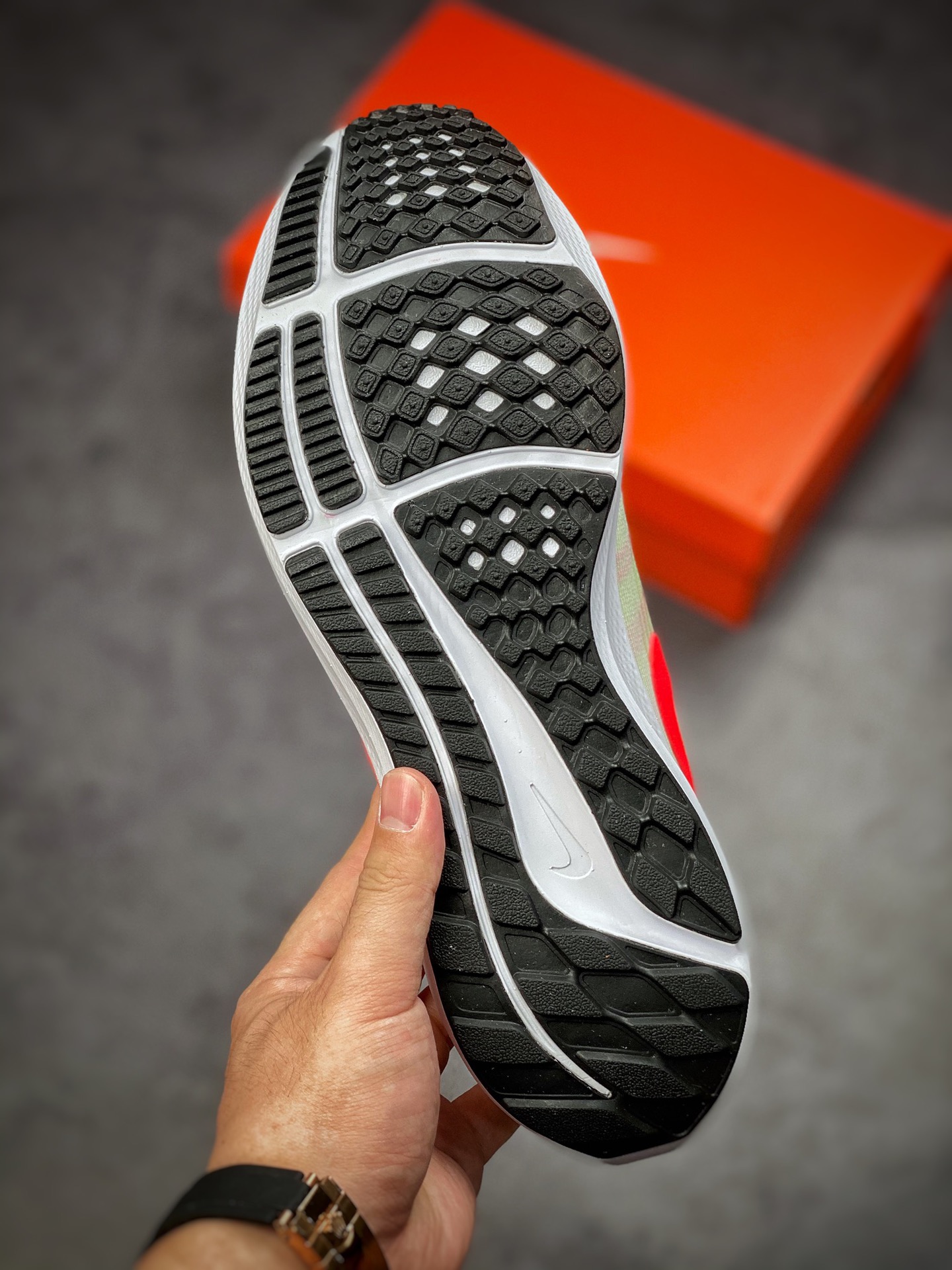 190 耐克Nike Zoom Pegasus 39代 超级飞马涡轮增压马拉松休闲运动慢跑鞋 DX3354-100
