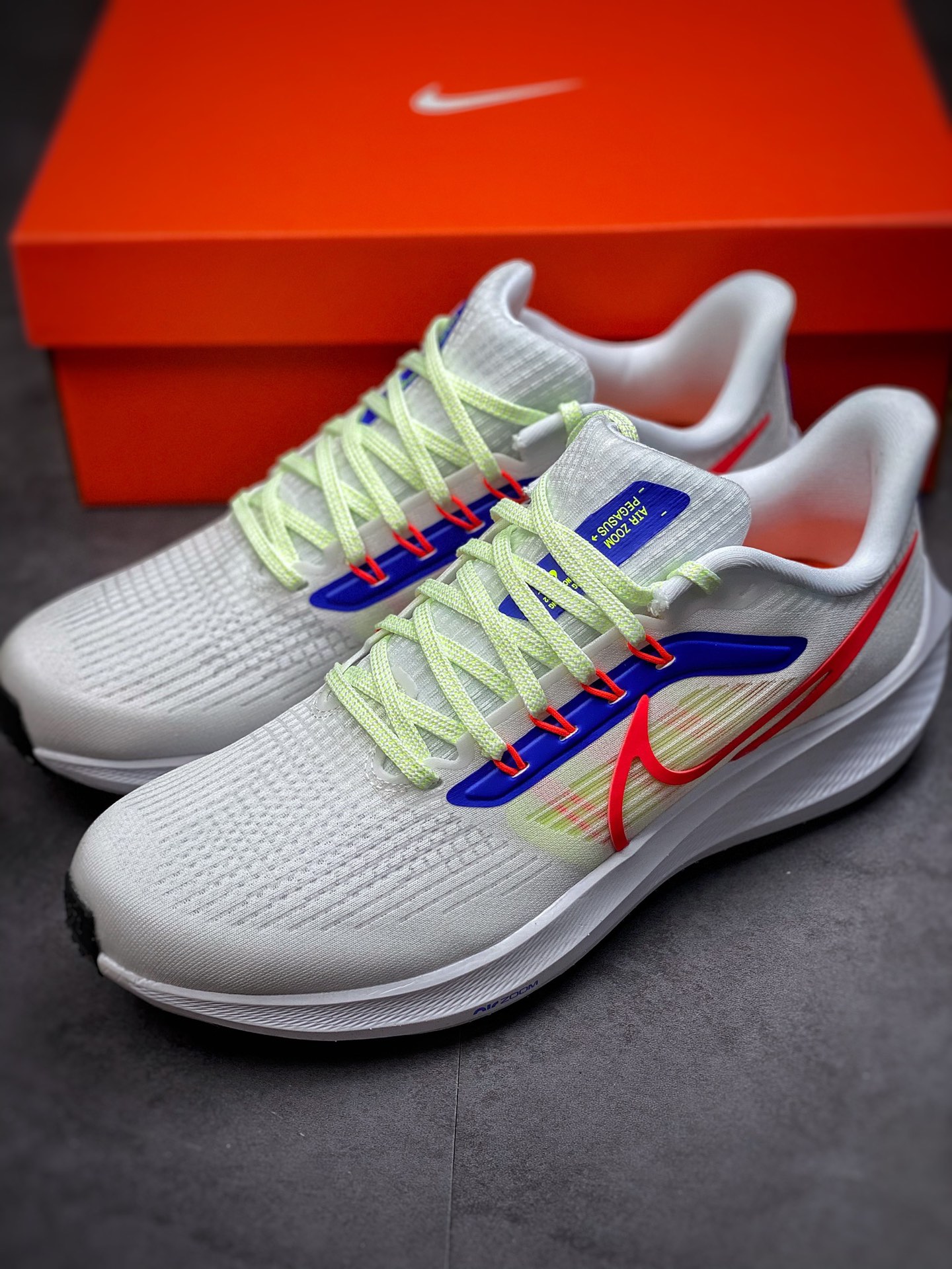 190 耐克Nike Zoom Pegasus 39代 超级飞马涡轮增压马拉松休闲运动慢跑鞋 DX3354-100