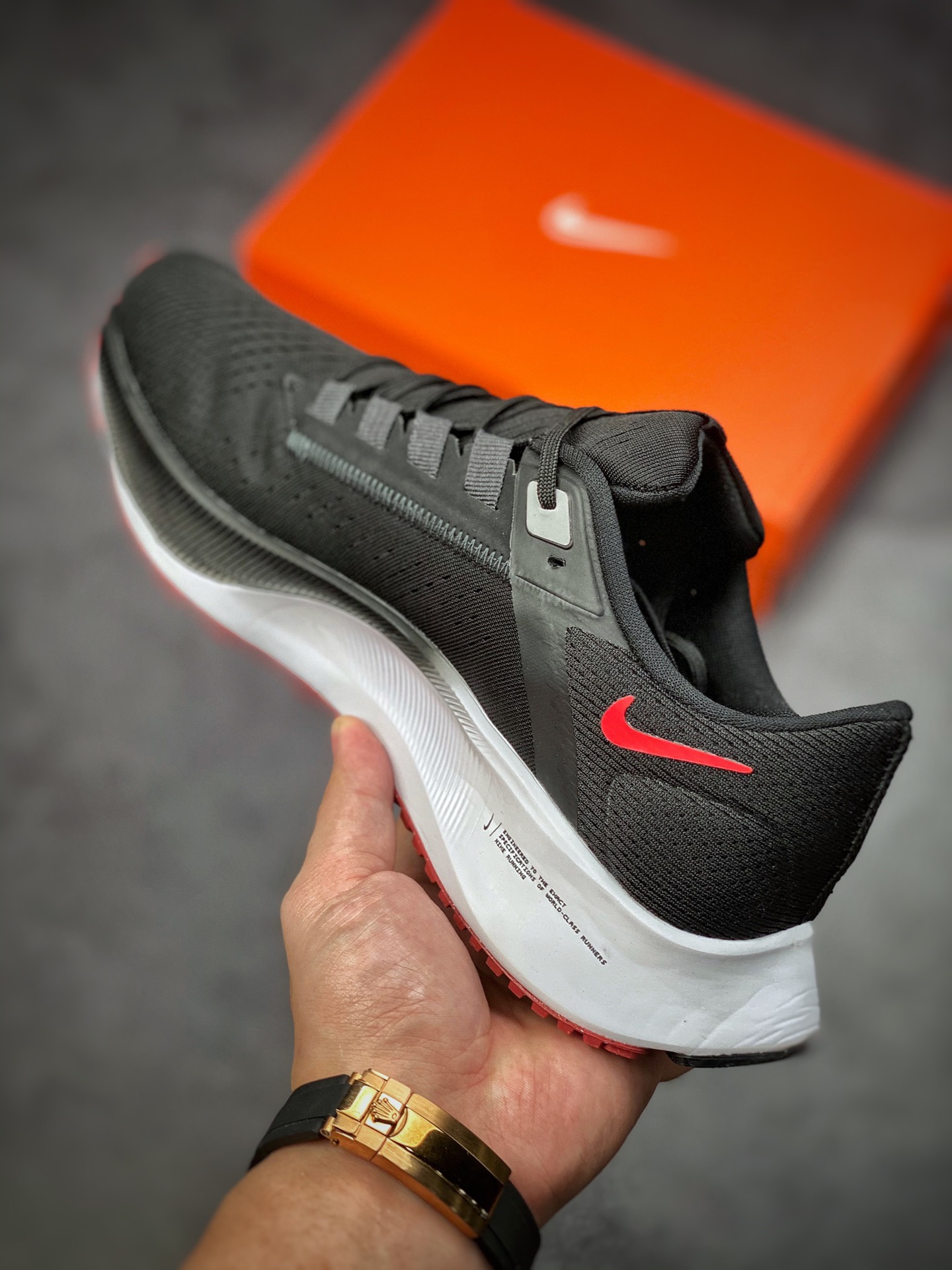 170 耐克Nike Zoom Pegasus 38代 飞马涡轮增压马拉松慢跑鞋CW7356-008
