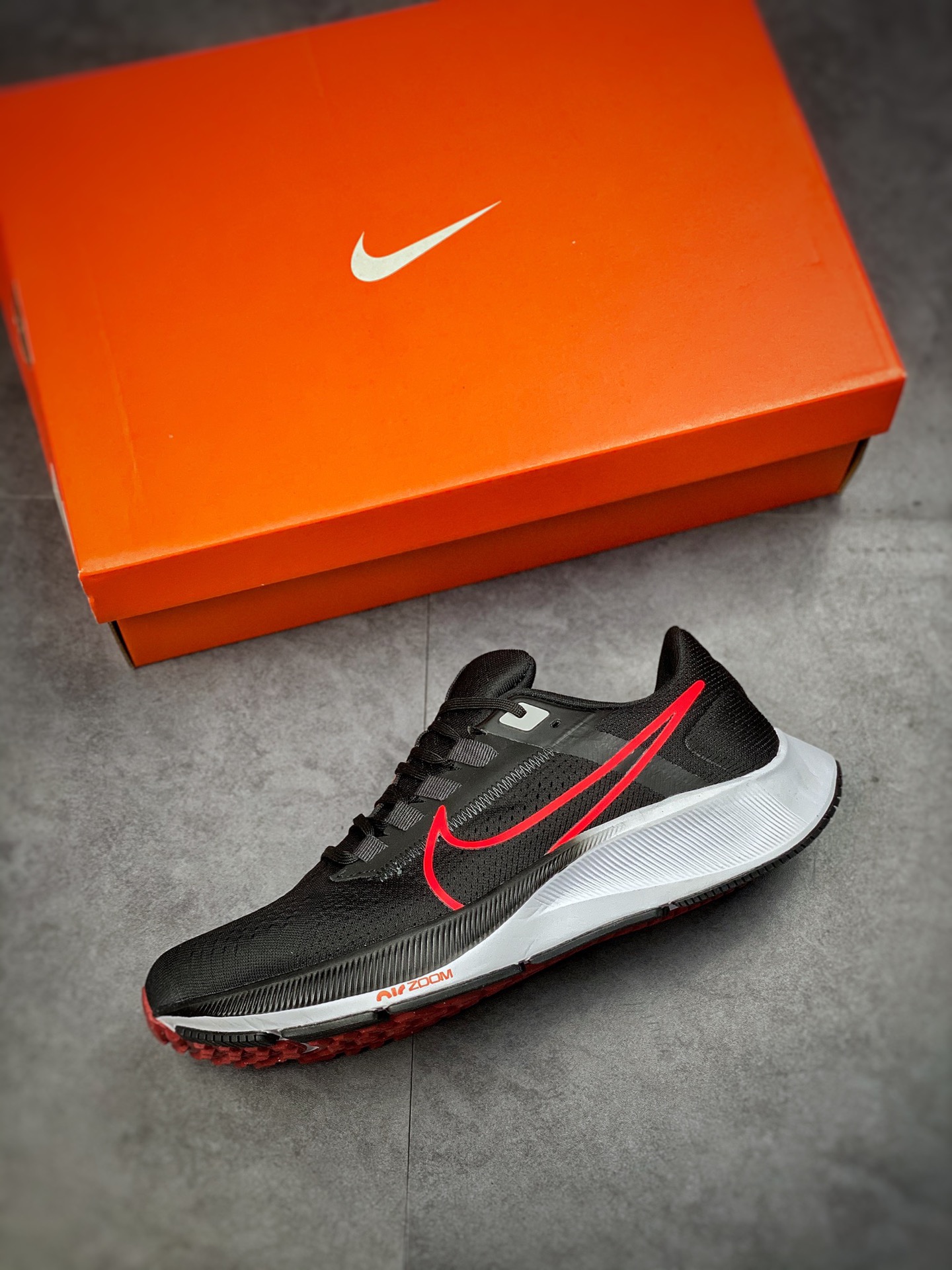 170 耐克Nike Zoom Pegasus 38代 飞马涡轮增压马拉松慢跑鞋CW7356-008