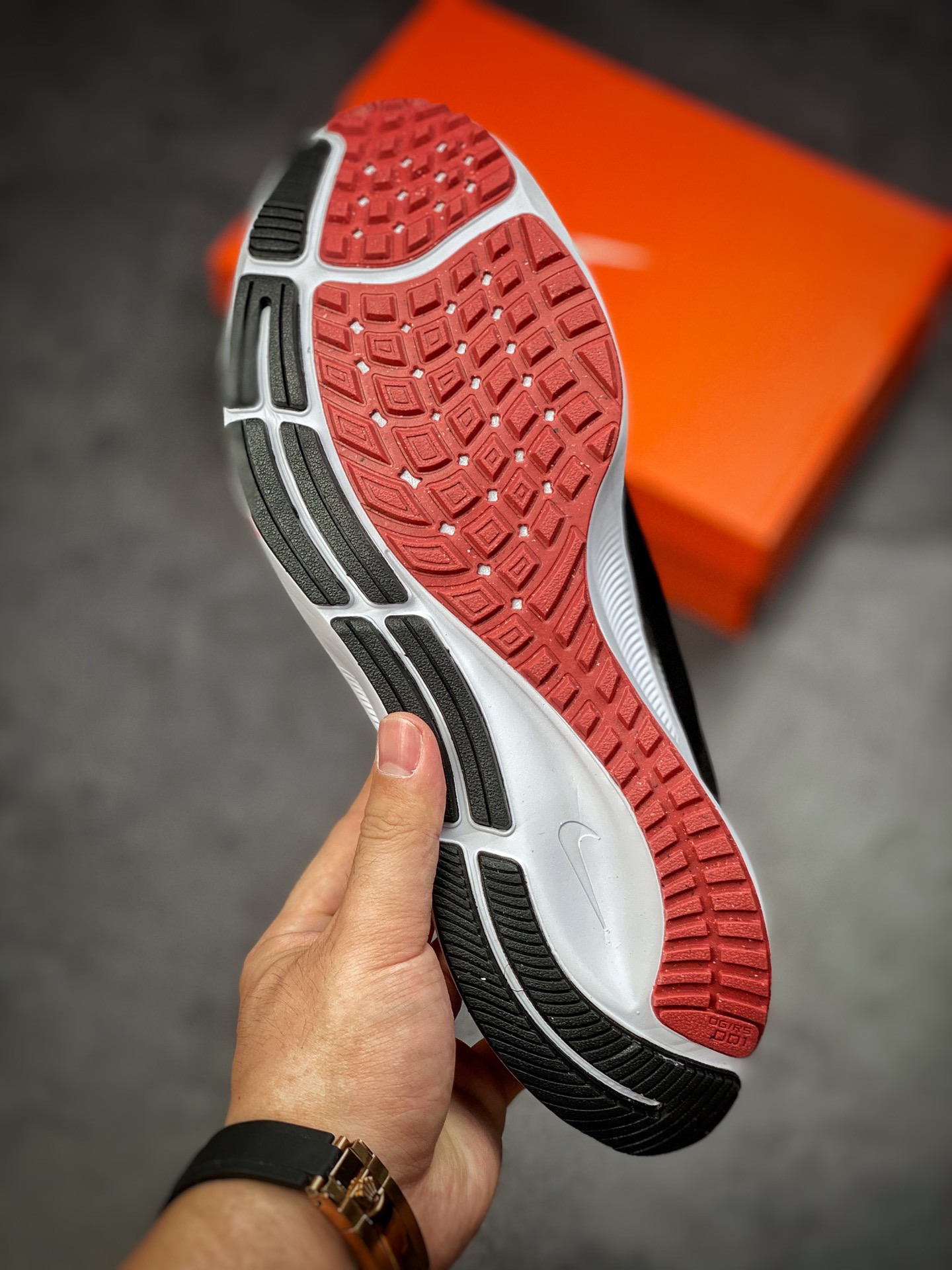 170 耐克Nike Zoom Pegasus 38代 飞马涡轮增压马拉松慢跑鞋CW7356-008