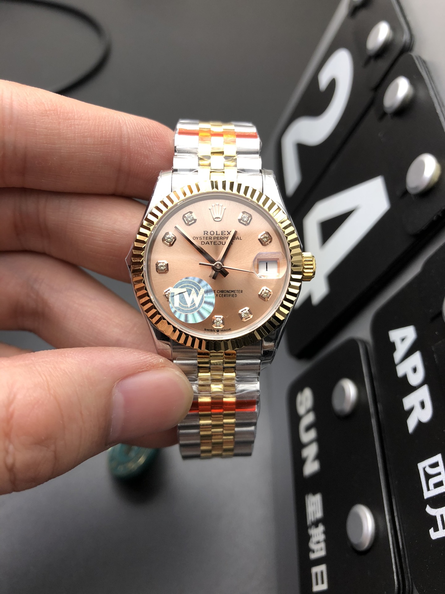 Rolex 31间金日志
