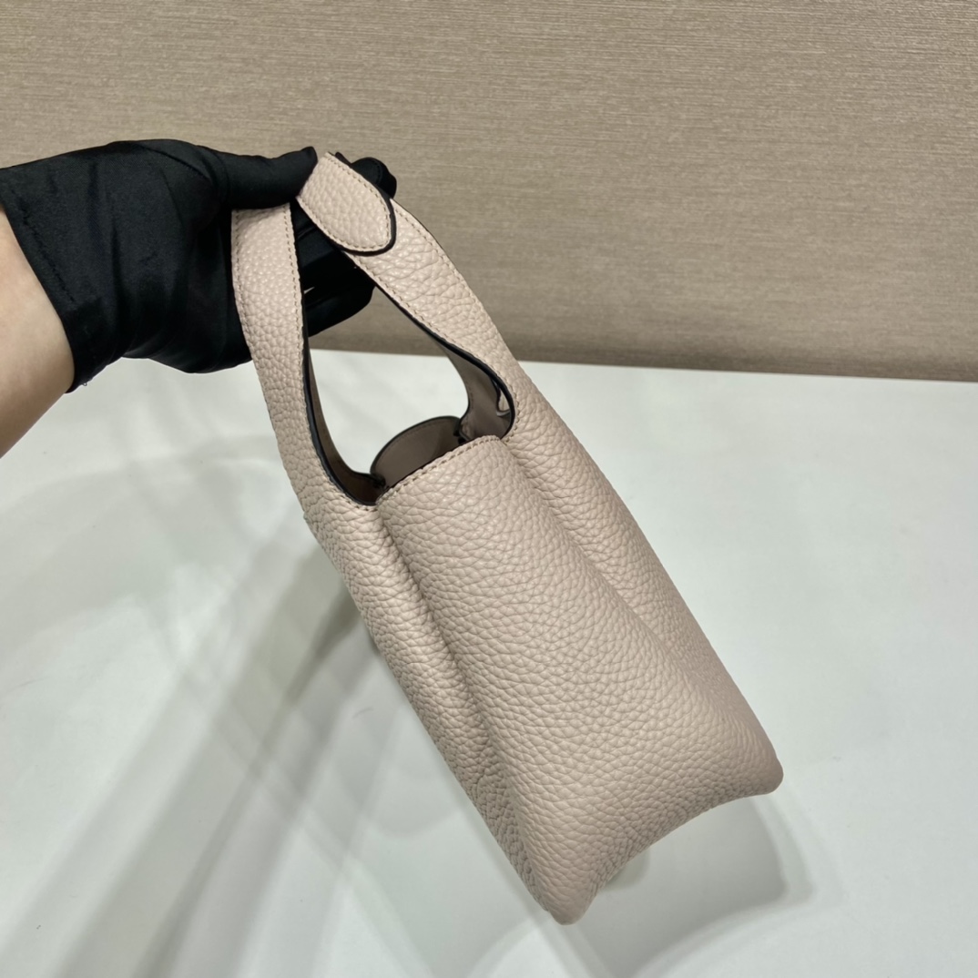 PRADA普拉达进口鹿皮纹迷你菜篮子1BA349