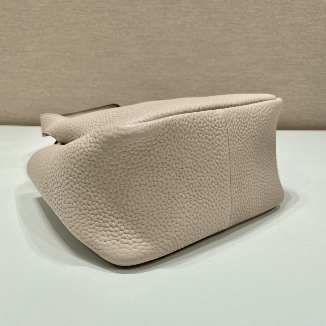 PRADA普拉达进口鹿皮纹迷你菜篮子1BA349