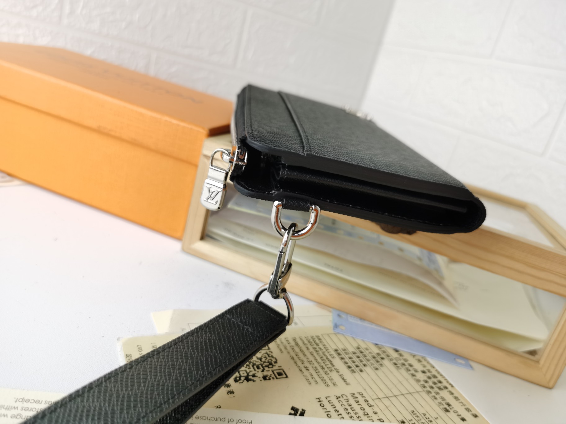 Zippy Dragonneラップ財布 | 旅行スタイルのエッセンスを感じる