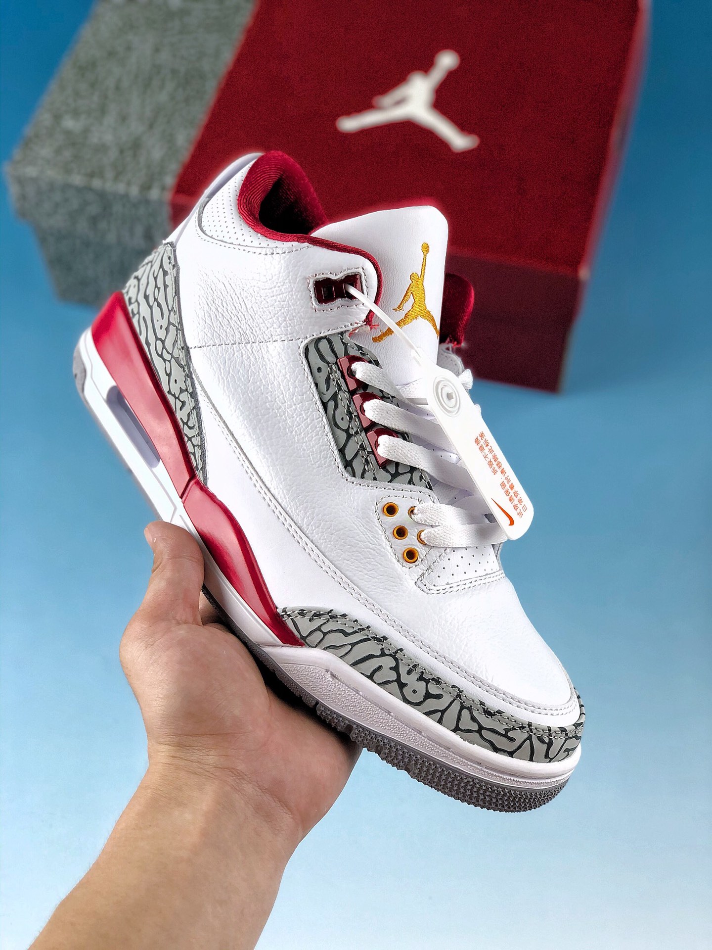 本地自取 终端放店
Air Jordan 3 