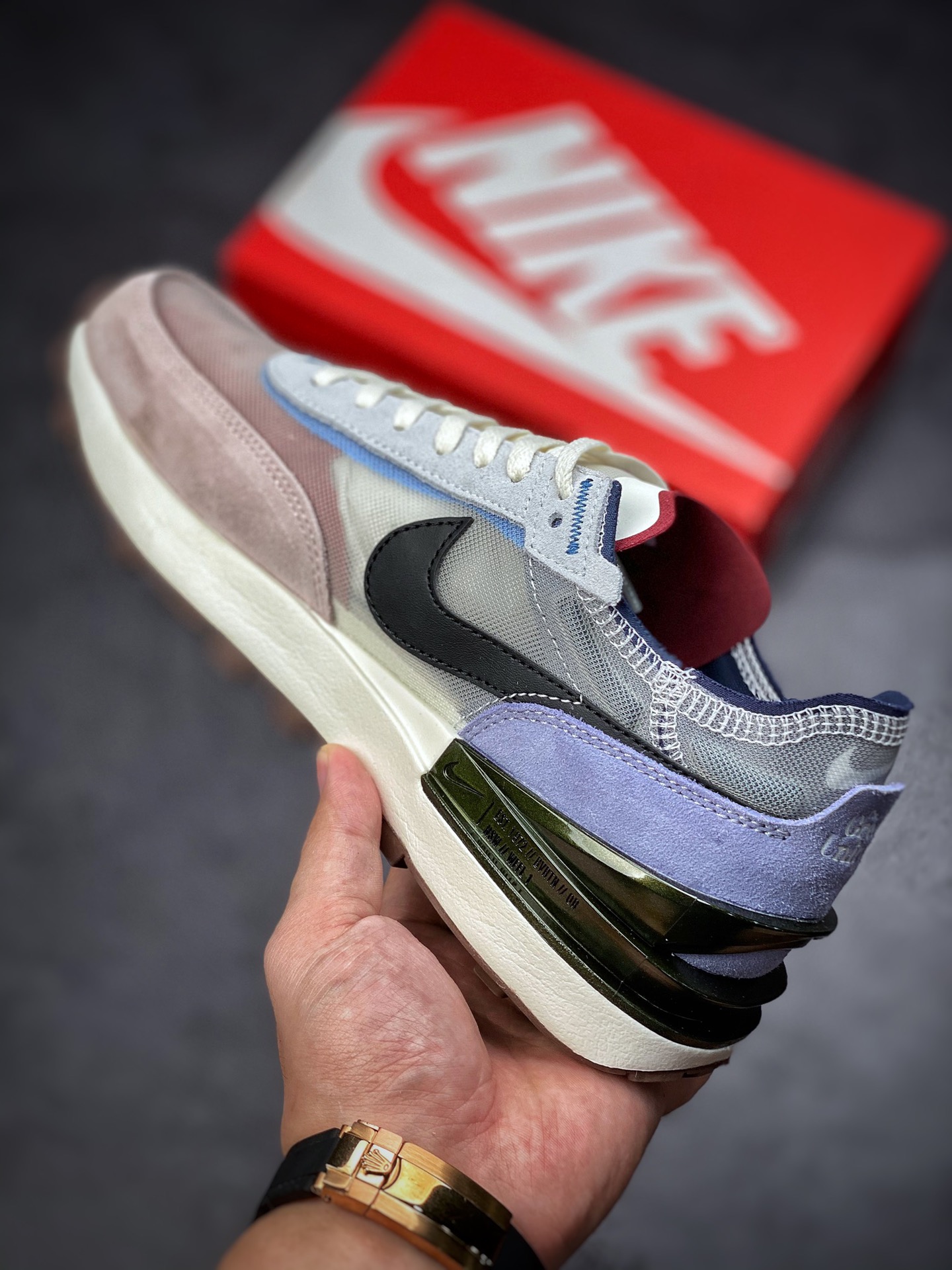 220 Nike Waffle One 低帮跑步鞋 黑粉紫 DM5446-701