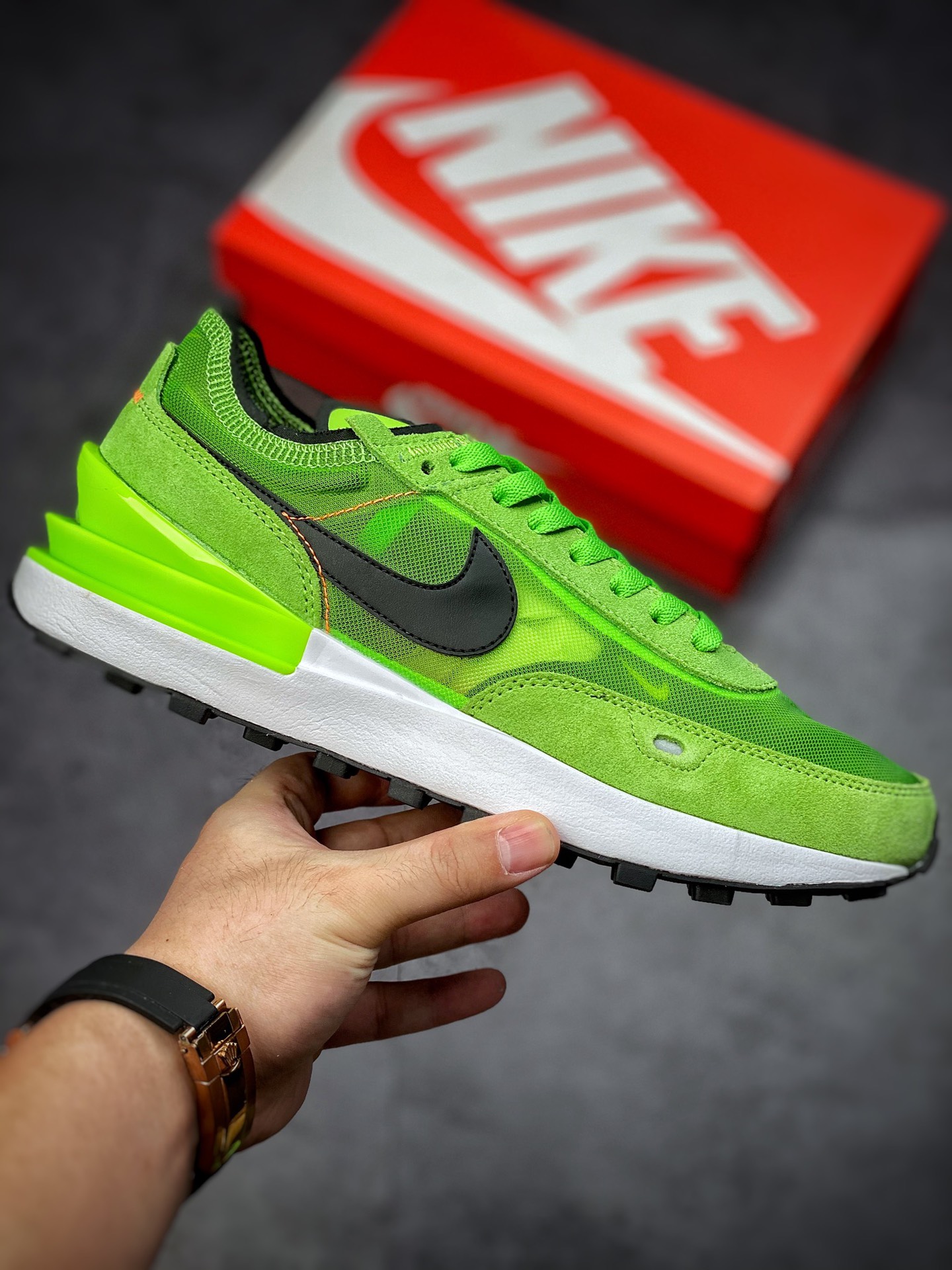 220 Nike Waffle One 复古运动休闲鞋 黑绿 DA7995-300