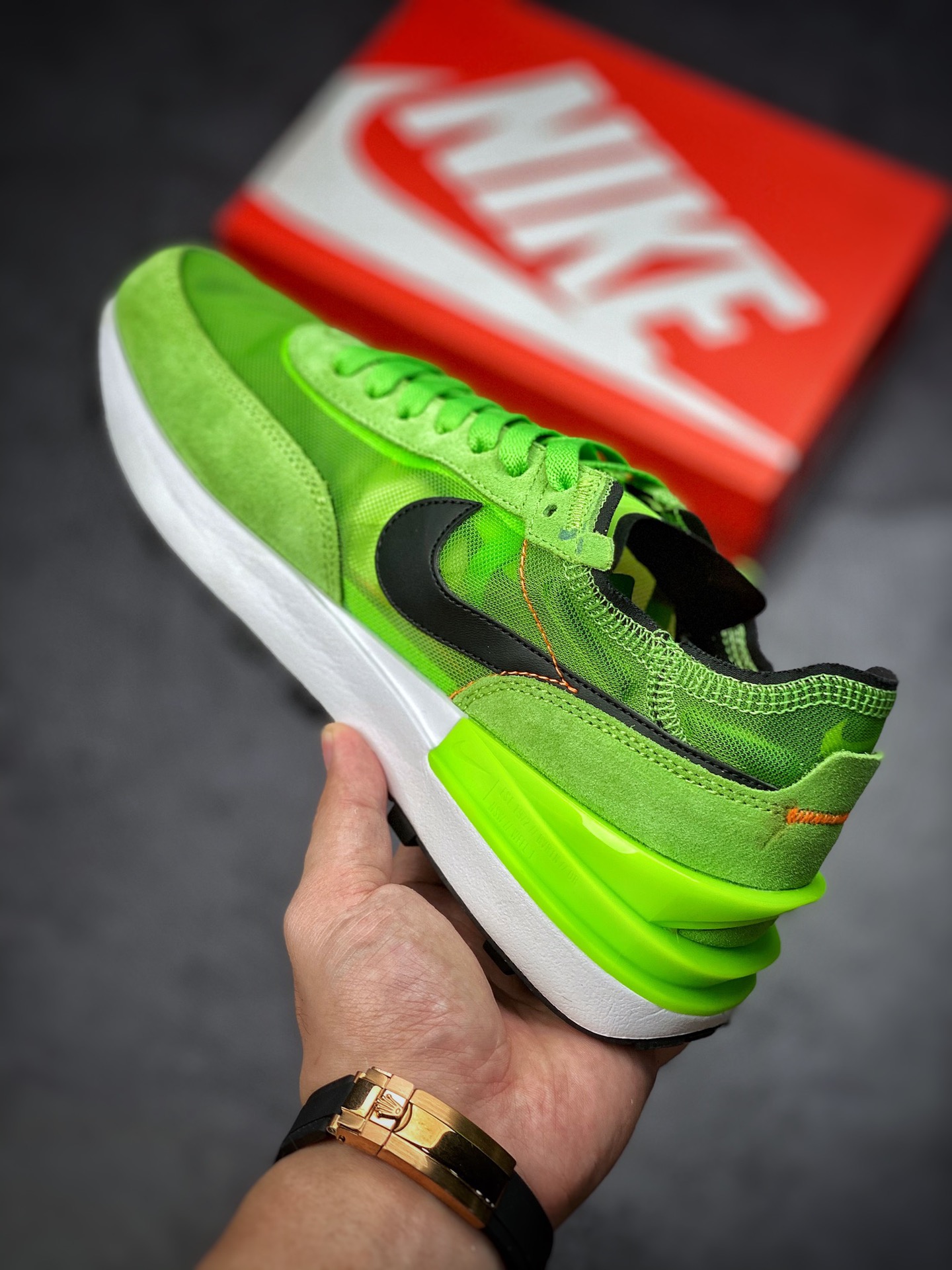 220 Nike Waffle One 复古运动休闲鞋 黑绿 DA7995-300