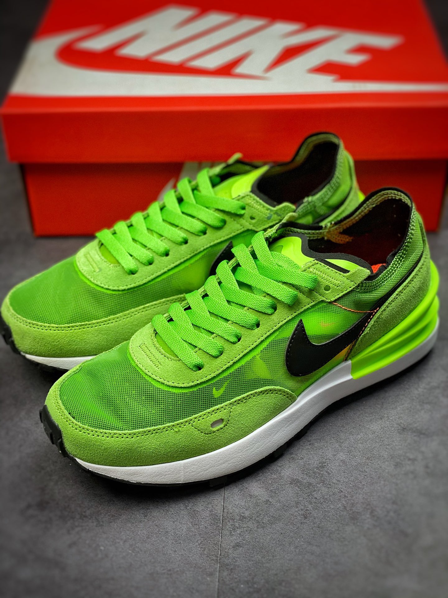 220 Nike Waffle One 复古运动休闲鞋 黑绿 DA7995-300