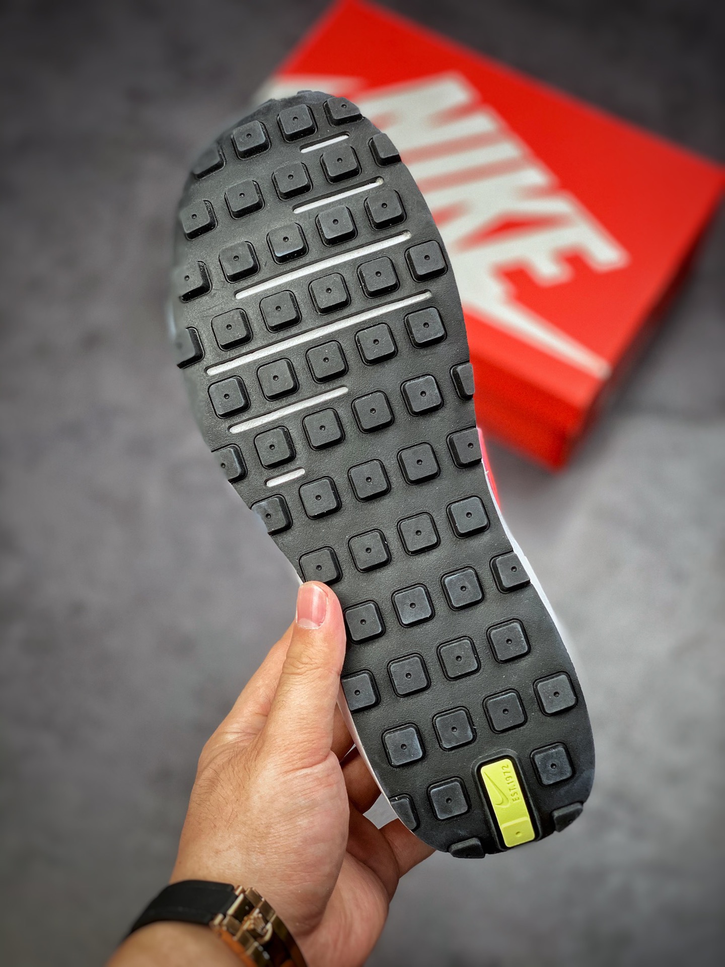220 Nike Waffle One 复古运动休闲鞋 米蓝橙 DA7995-101