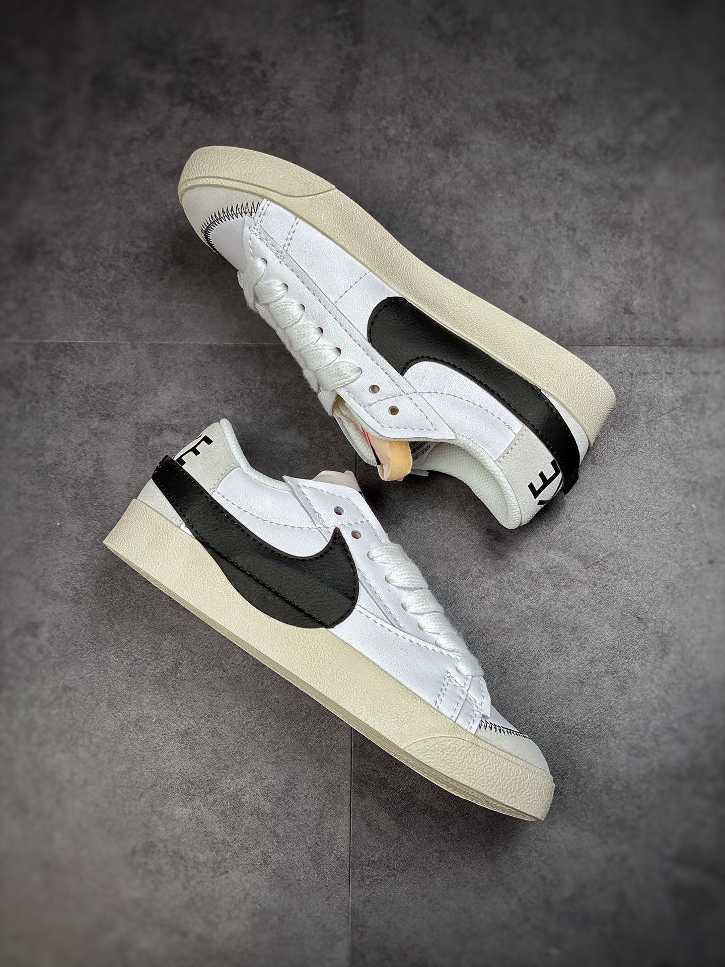 150 Nike Blazer Low’77 Jumbo 白灰黑 经典百搭低帮板鞋 DQ1470-101
