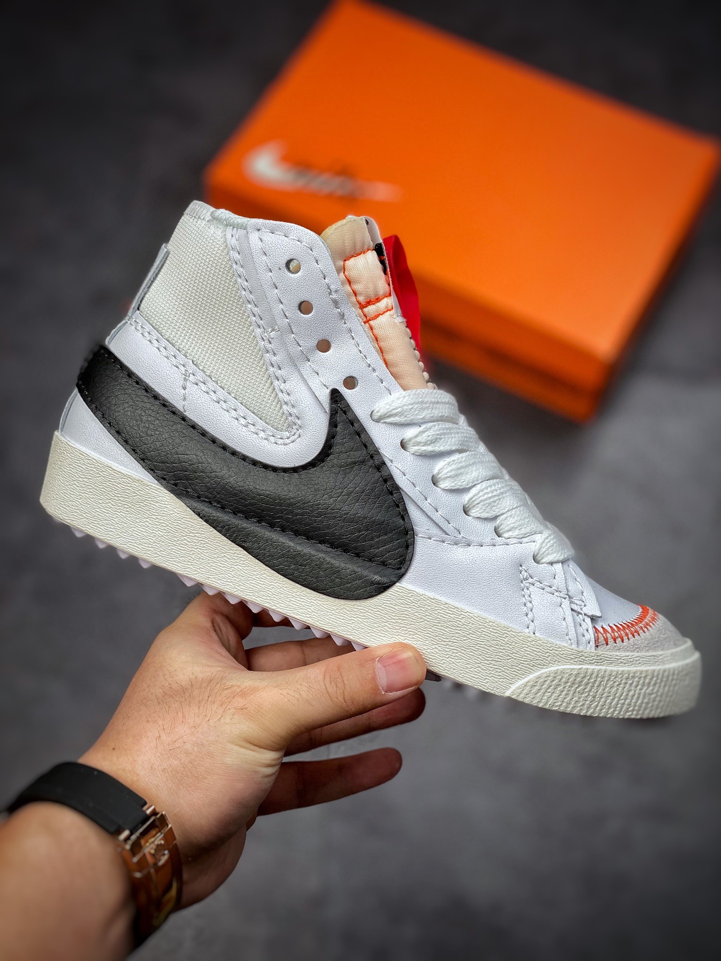 160 Nike Blazer Mid’77 Jumbo 白灰黑 BQ4808-600