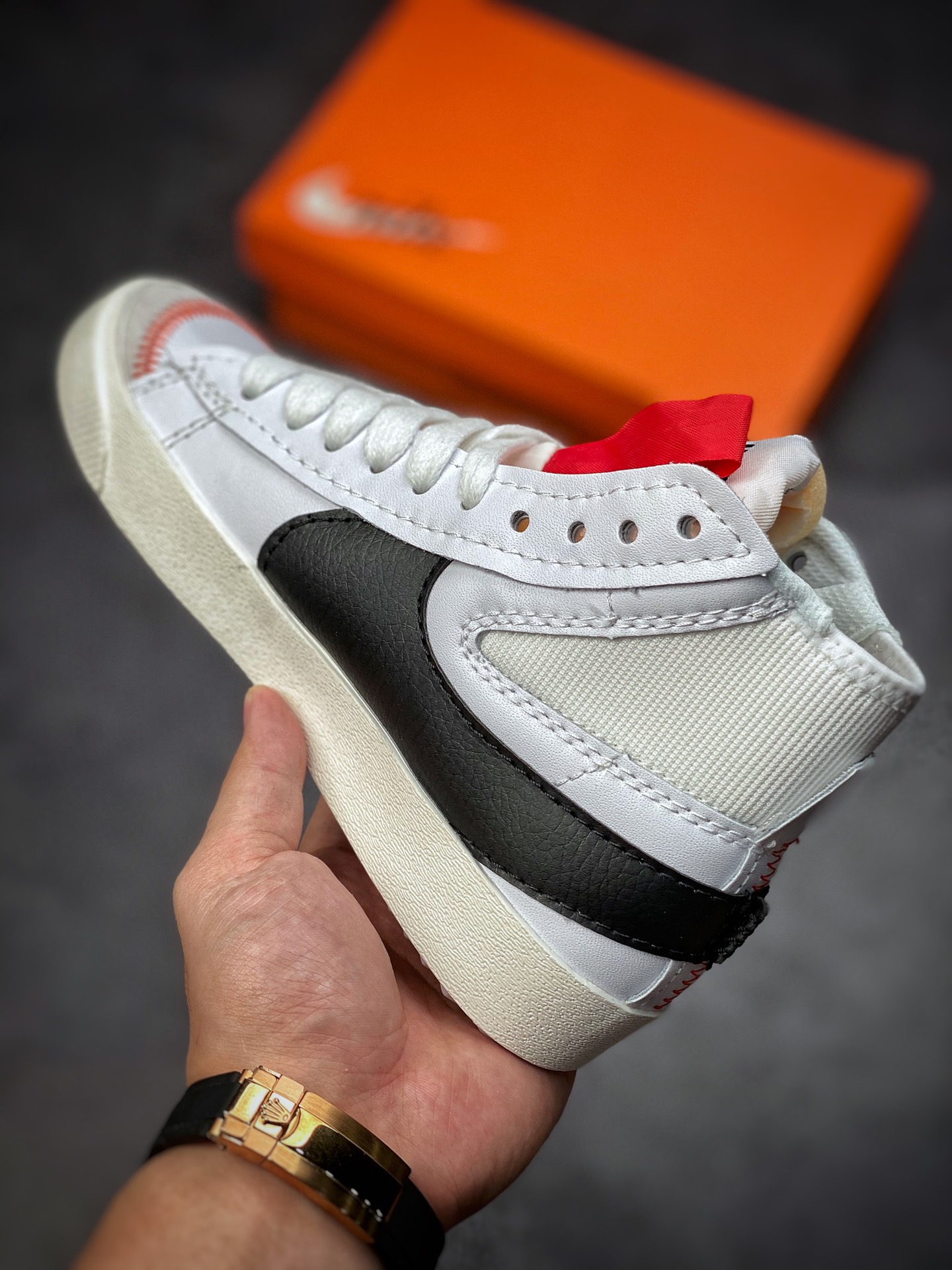 160 Nike Blazer Mid’77 Jumbo 白灰黑 BQ4808-600