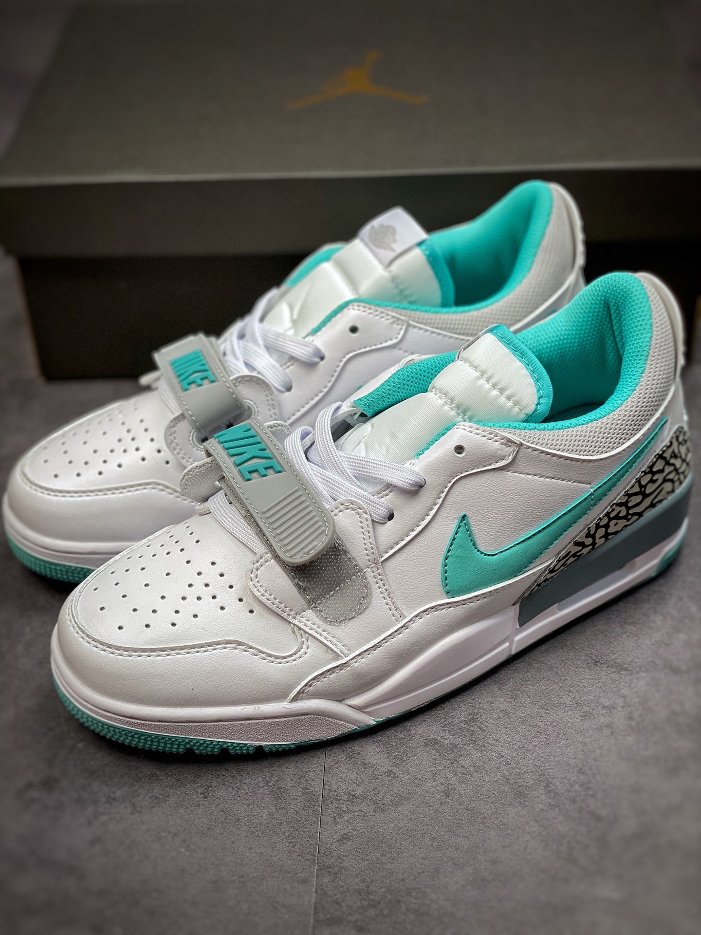 260 Air Jordan Legacy 312 蒂芙尼 顶级纯原版本头层皮CD7069-130