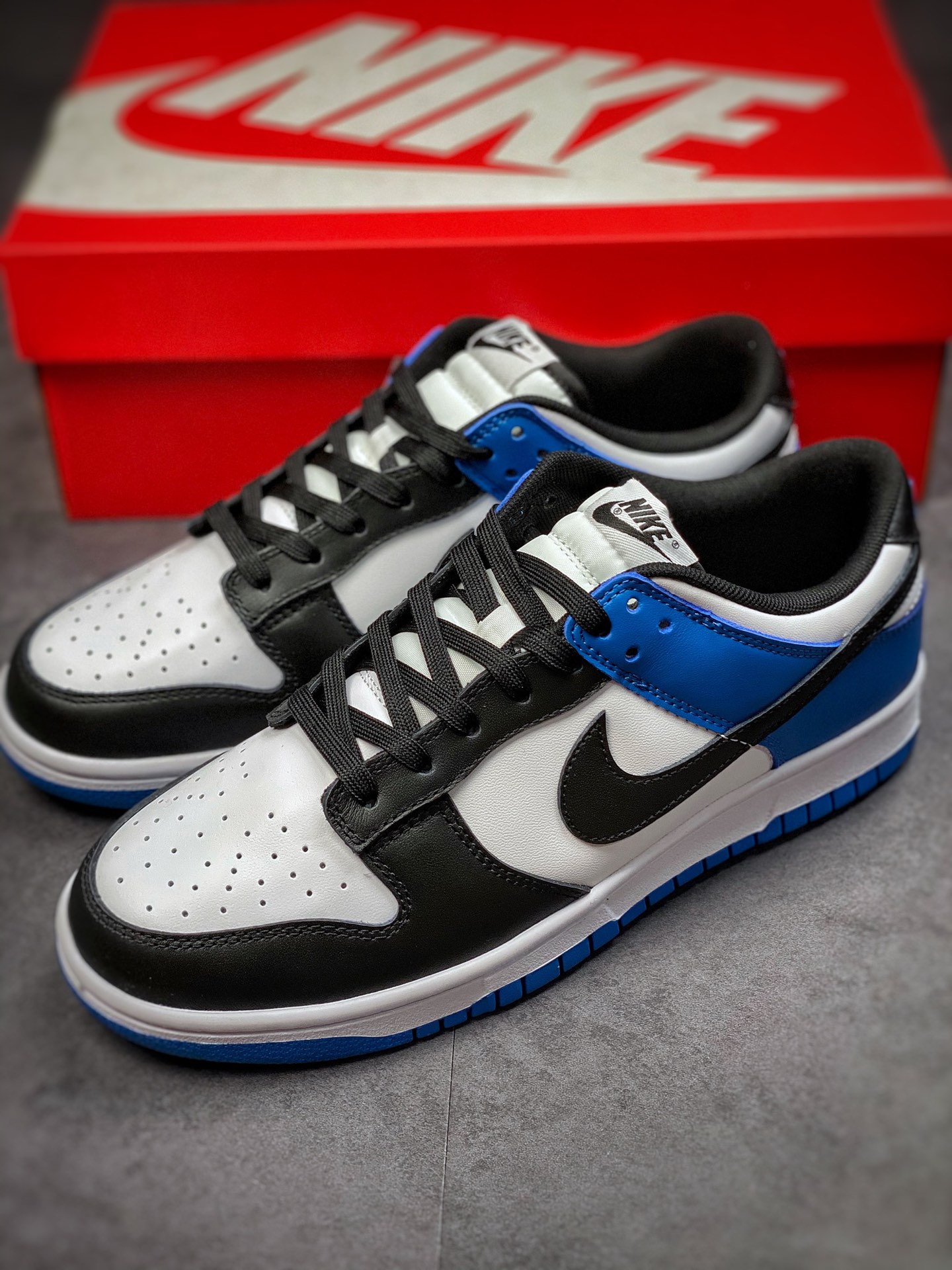 320 Nike Dunk Low ”Black/Blue” 黑蓝脚趾独家新色DO7412-998