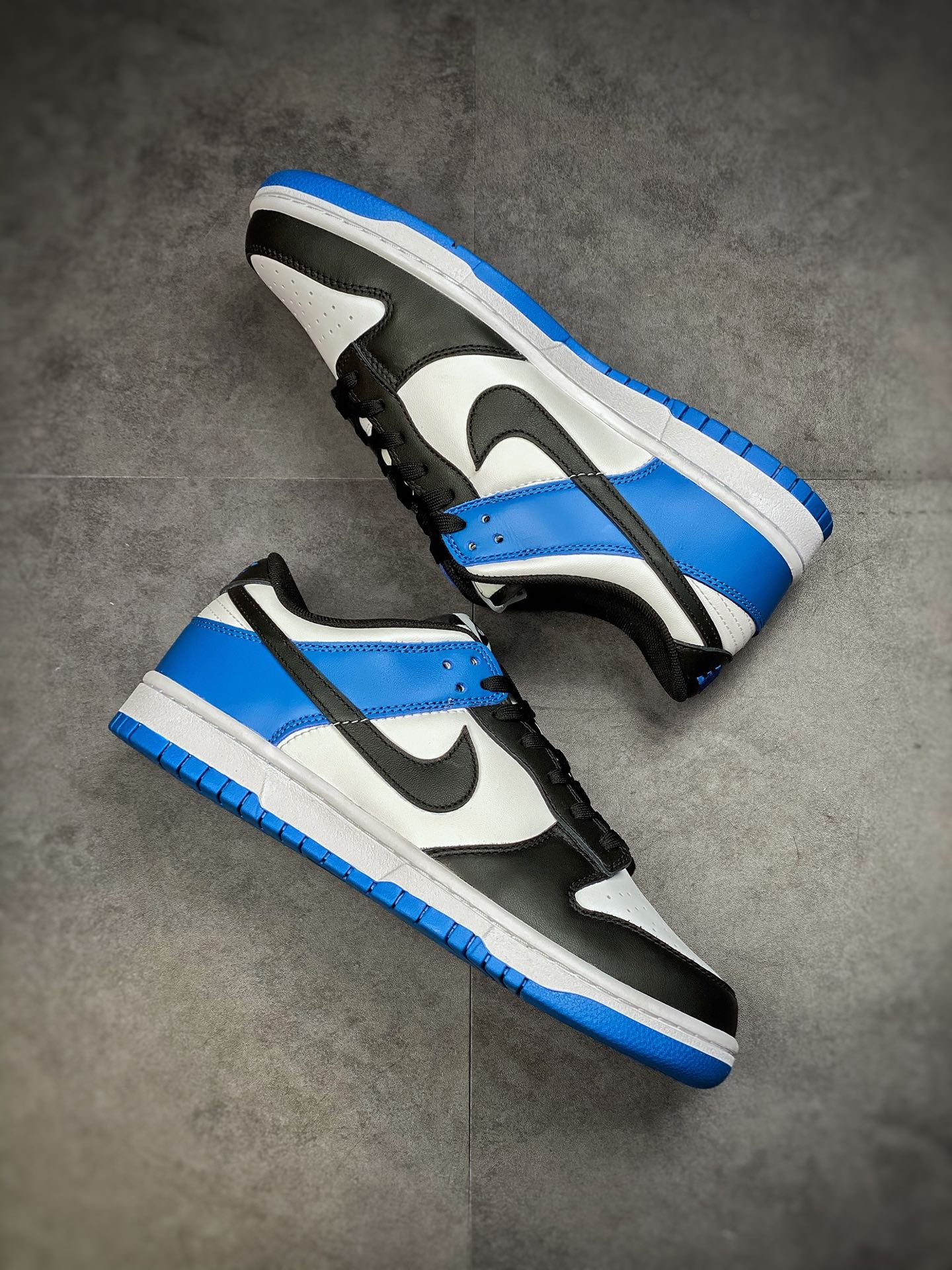 320 Nike Dunk Low ”Black/Blue” 黑蓝脚趾独家新色DO7412-998