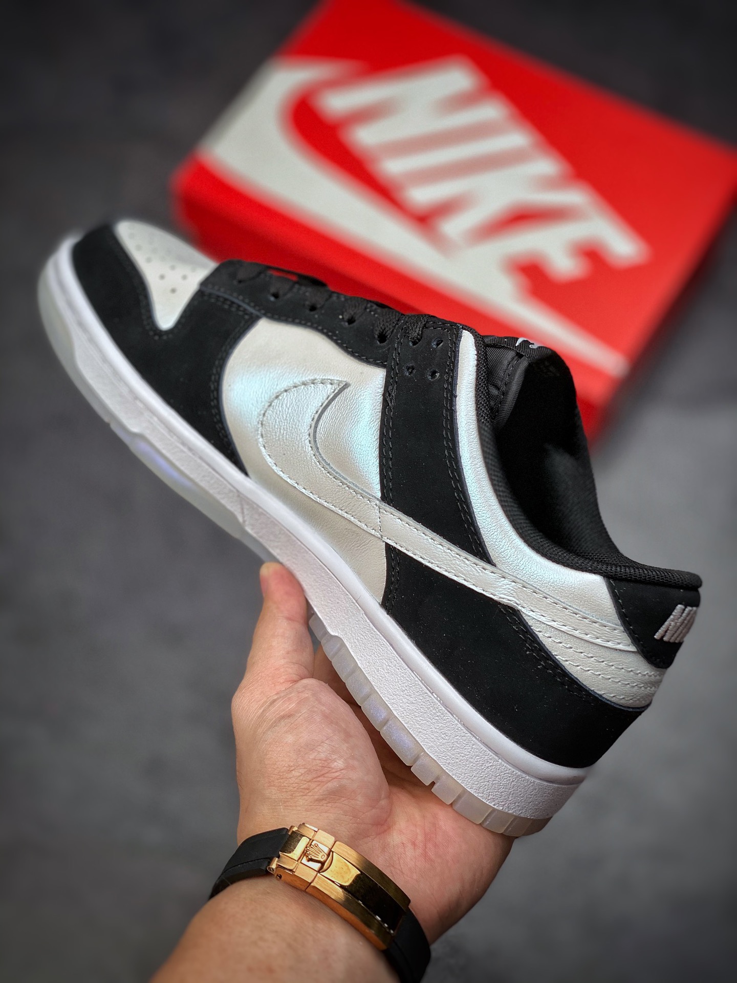 320 Nike Dunk Low ”White/Black” 钻石熊猫 DO7412-985