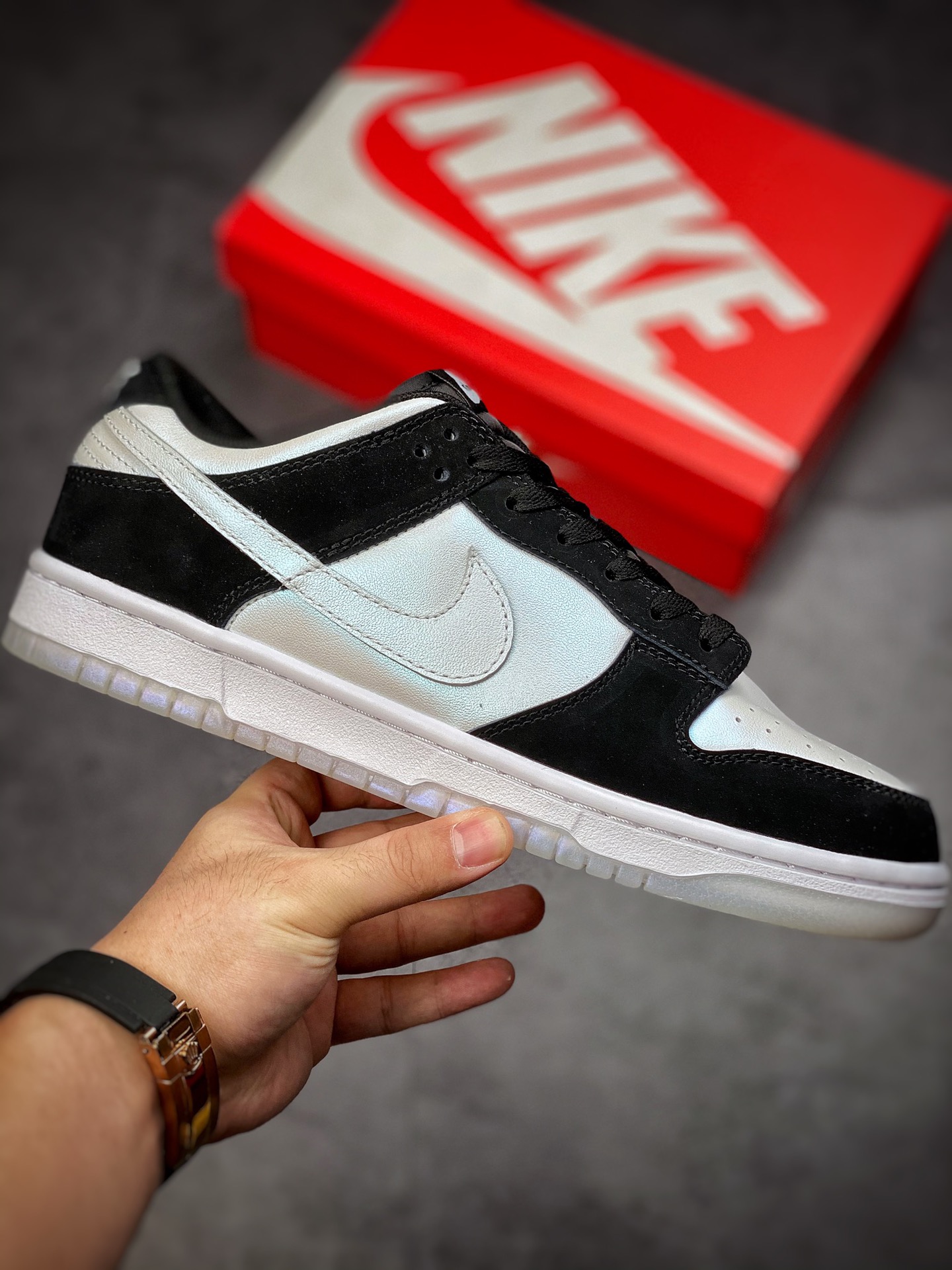 320 Nike Dunk Low ”White/Black” 钻石熊猫 DO7412-985